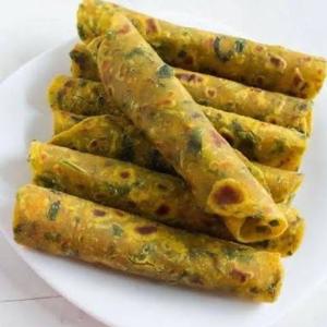 Home Made Methi Thepla - 8 PCS