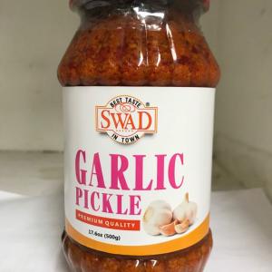 Swad Garlic Pickle 17.6 OZ