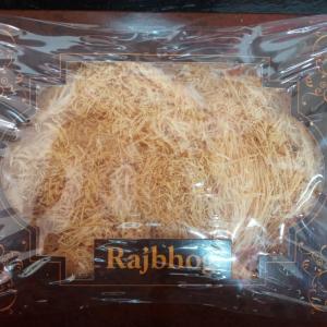 Rajbhog Feeni (1 pkt)